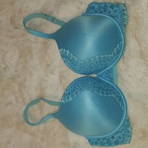 Victoria's Secret bra 34DD